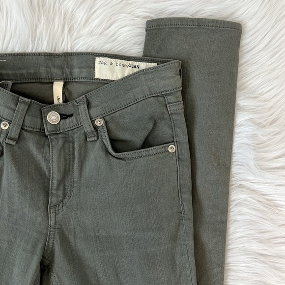 NWT Rag & Bone Skinny Jeans in Distressed Sage - Picture 4 of 12